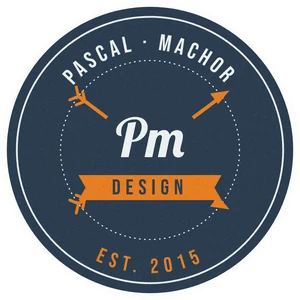 Sticker: rundes Abzeichen-Logo im Stil von 2015 mit Pm, gekreuzten Pfeilen und einem Band mit DESIGN